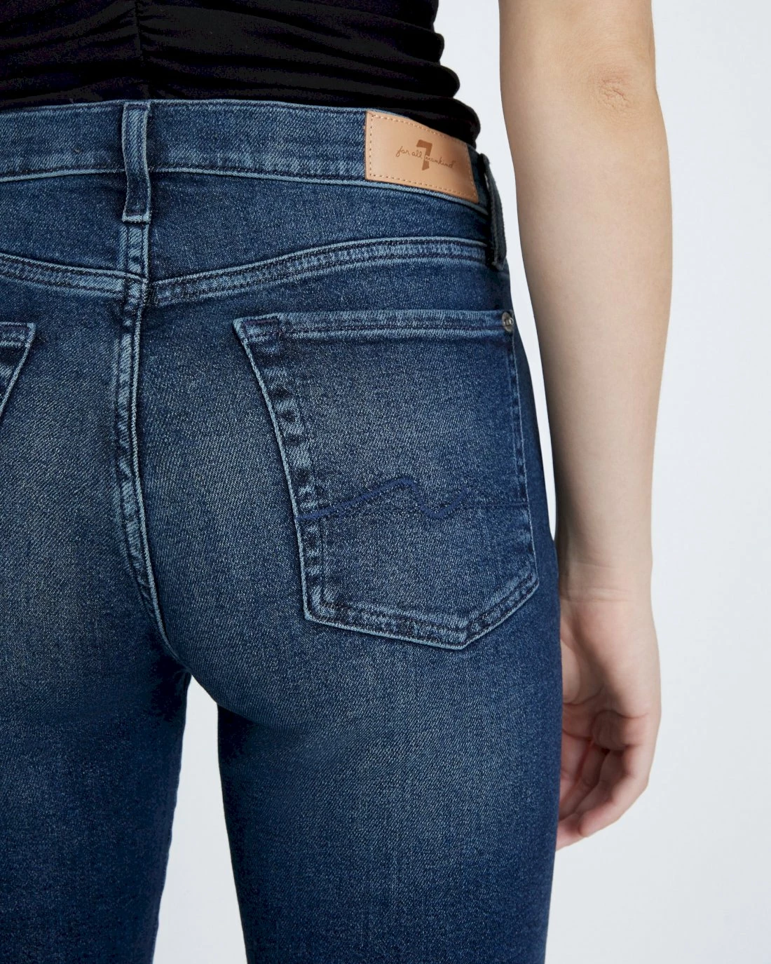 7 For All Mankind Luxe Vintage Josefina In Blueland 4 7 For All Mankind Luxe Vintage Josefina In Blueland - Image 2