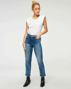 7 For All Mankind High Waist Cropped Straight In Distressed Authentic Light 17 7 For All Mankind High Waist Cropped Straight In Distressed Authentic Light -7 For All Mankind Sales 702db15422490797f82310ea6d886414