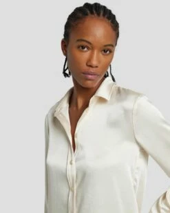 7 For All Mankind Satin Button Up Shirt In Cream 12 7 For All Mankind Satin Button Up Shirt In Cream -7 For All Mankind Sales 7N574F42 CRM 3
