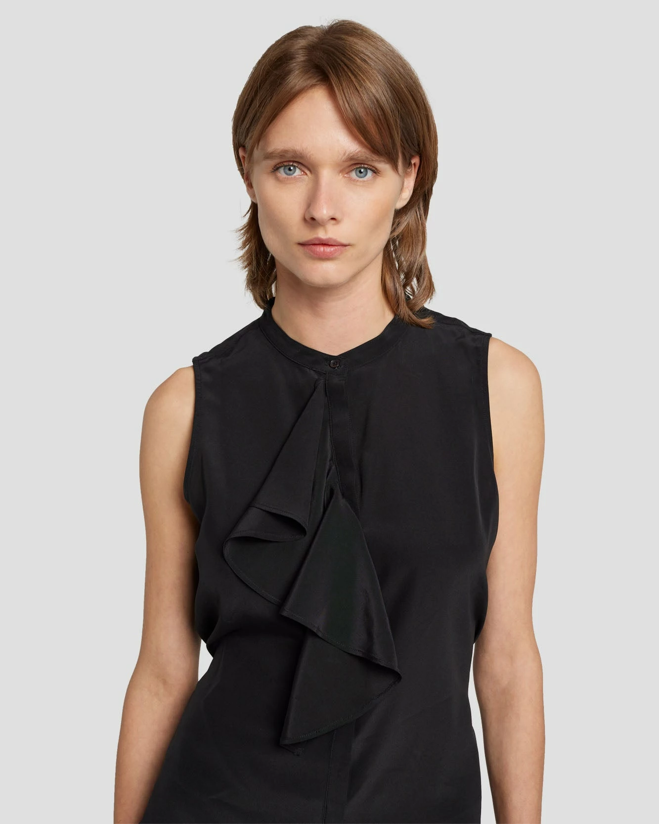 7 For All Mankind Silk Sleeveless Ruffle Blouse In Black 5 7 For All Mankind Silk Sleeveless Ruffle Blouse In Black - Image 3