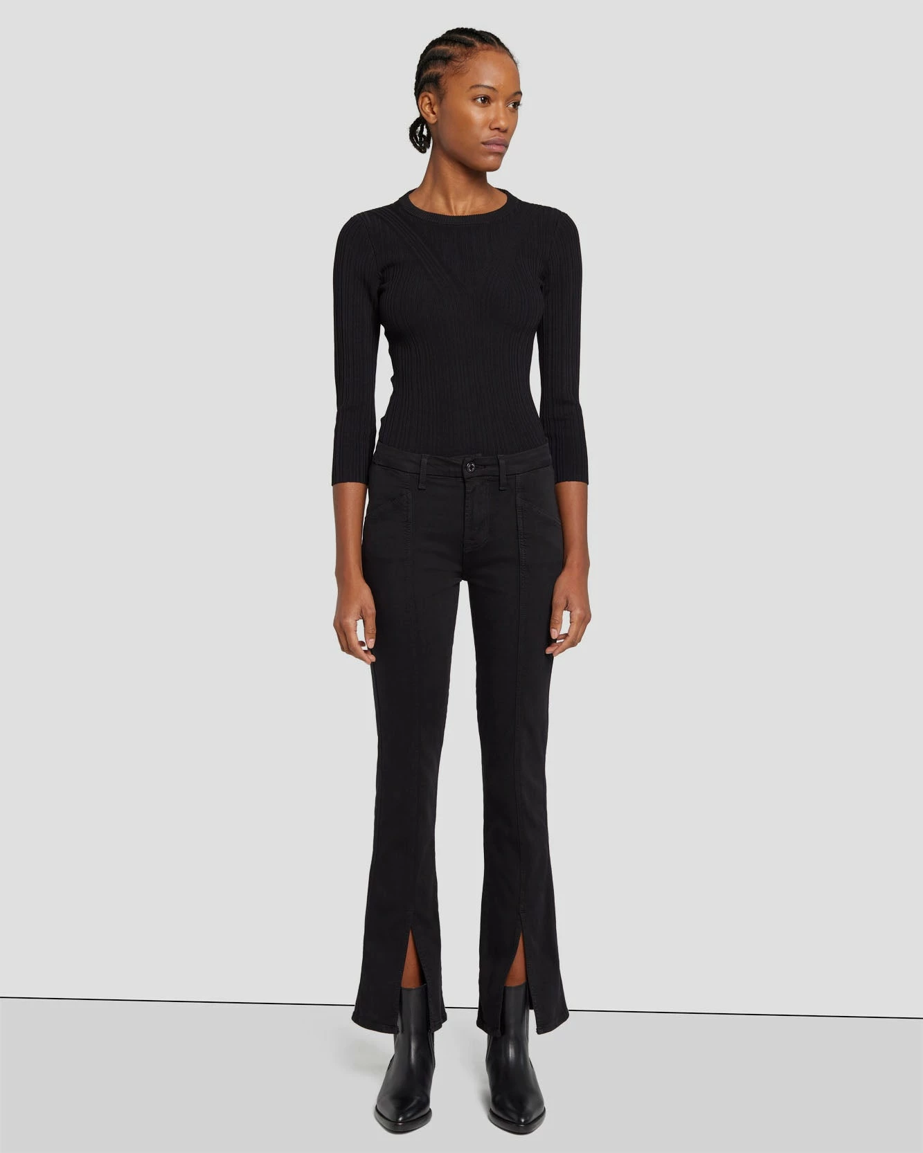7 For All Mankind Slim Illusion Kimmie Straight In Black 4 7 For All Mankind Slim Illusion Kimmie Straight In Black - Image 2
