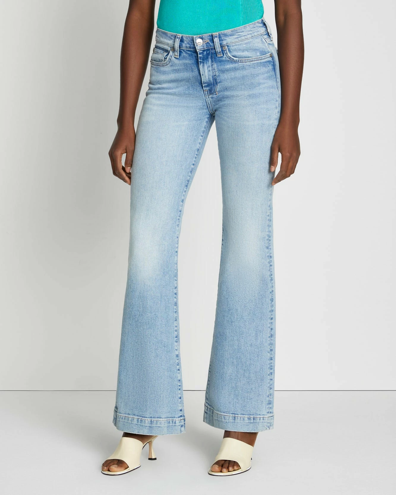 7 For All Mankind Tailorless Dojo In Merton 4 7 For All Mankind Tailorless Dojo In Merton - Image 2