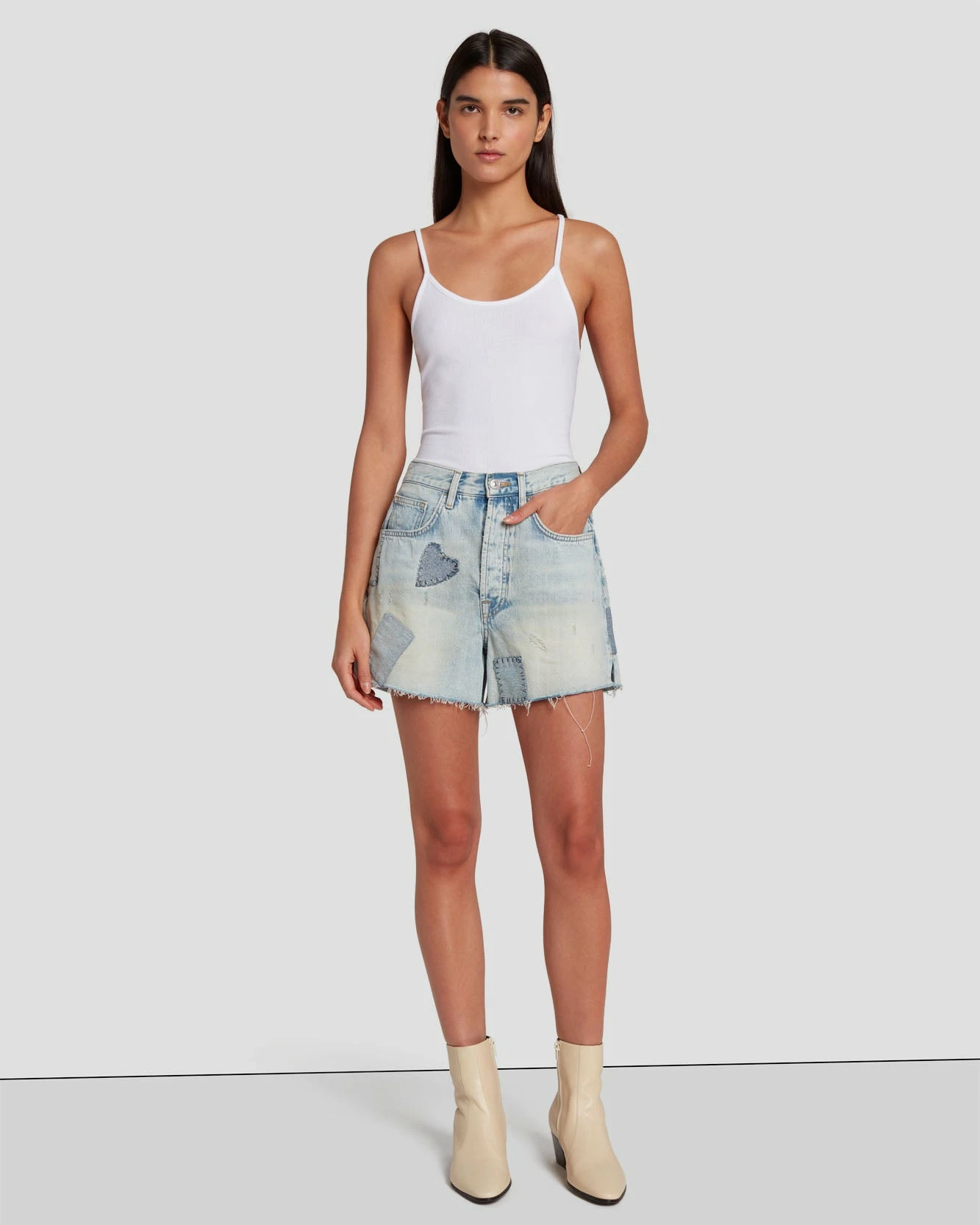 7 For All Mankind Easy Ruby Short In Iris Patchwork 8 7 For All Mankind Easy Ruby Short In Iris Patchwork - Image 6