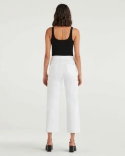 7 For All Mankind Cropped Alexa With Cut Off Hem In White Runway -7 For All Mankind Sales 954ecf0b96fa704621f9ad39d32b2dc5