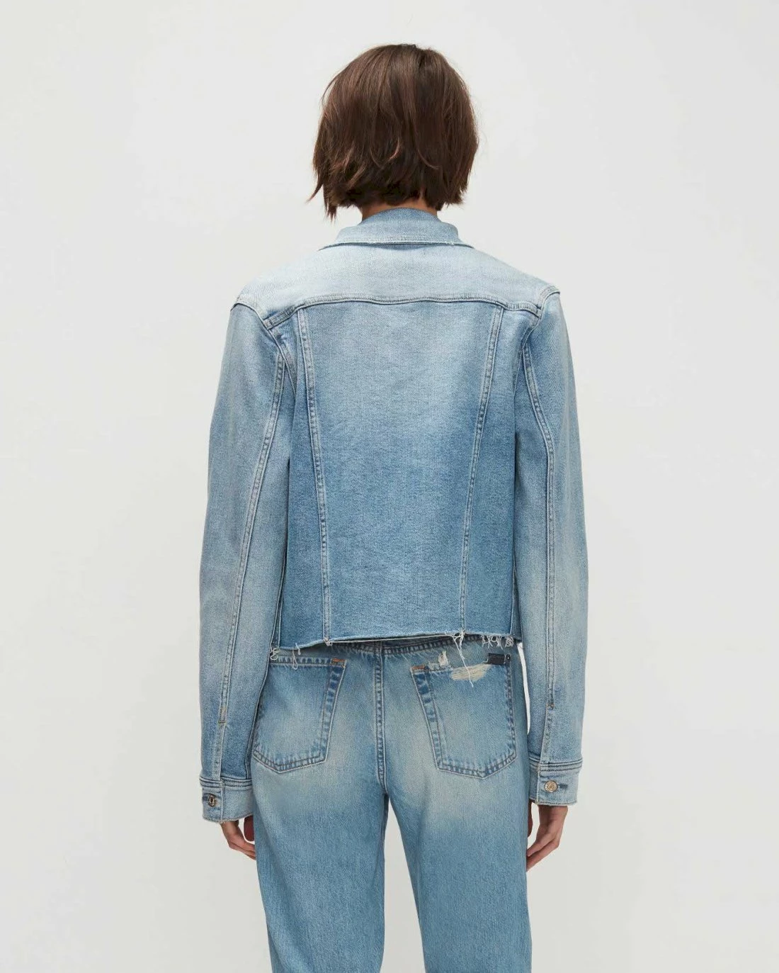 7 For All Mankind Luxe Vintage Classic Trucker Jacket In Floral 6 7 For All Mankind Luxe Vintage Classic Trucker Jacket In Floral - Image 4