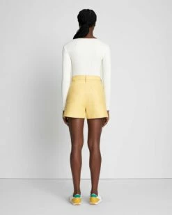 7 For All Mankind Faux Leather Tailored Short In Jojoba 9 7 For All Mankind Faux Leather Tailored Short In Jojoba -7 For All Mankind Sales e76c73c902a95ce18d33481b1a9f1361